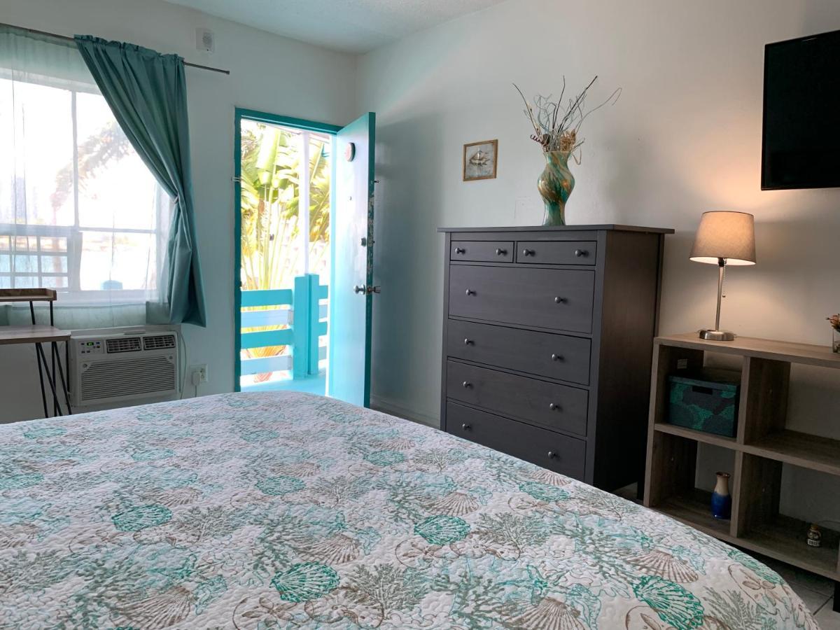 International Inn On The Bay Miami Beach Bagian luar foto